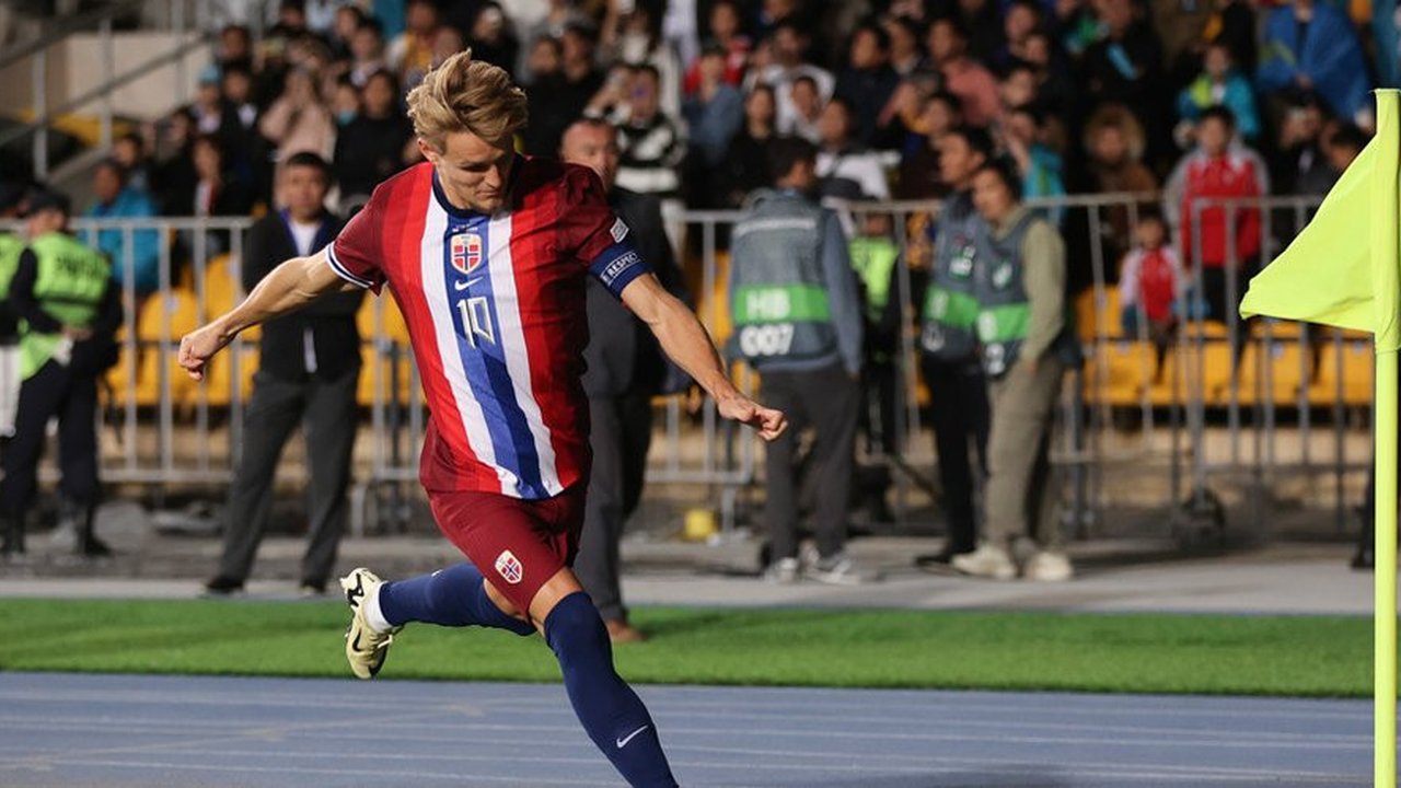 Bikin Martin Odegaard Cedera, Christoph Baumgartner: Saya Minta Maaf