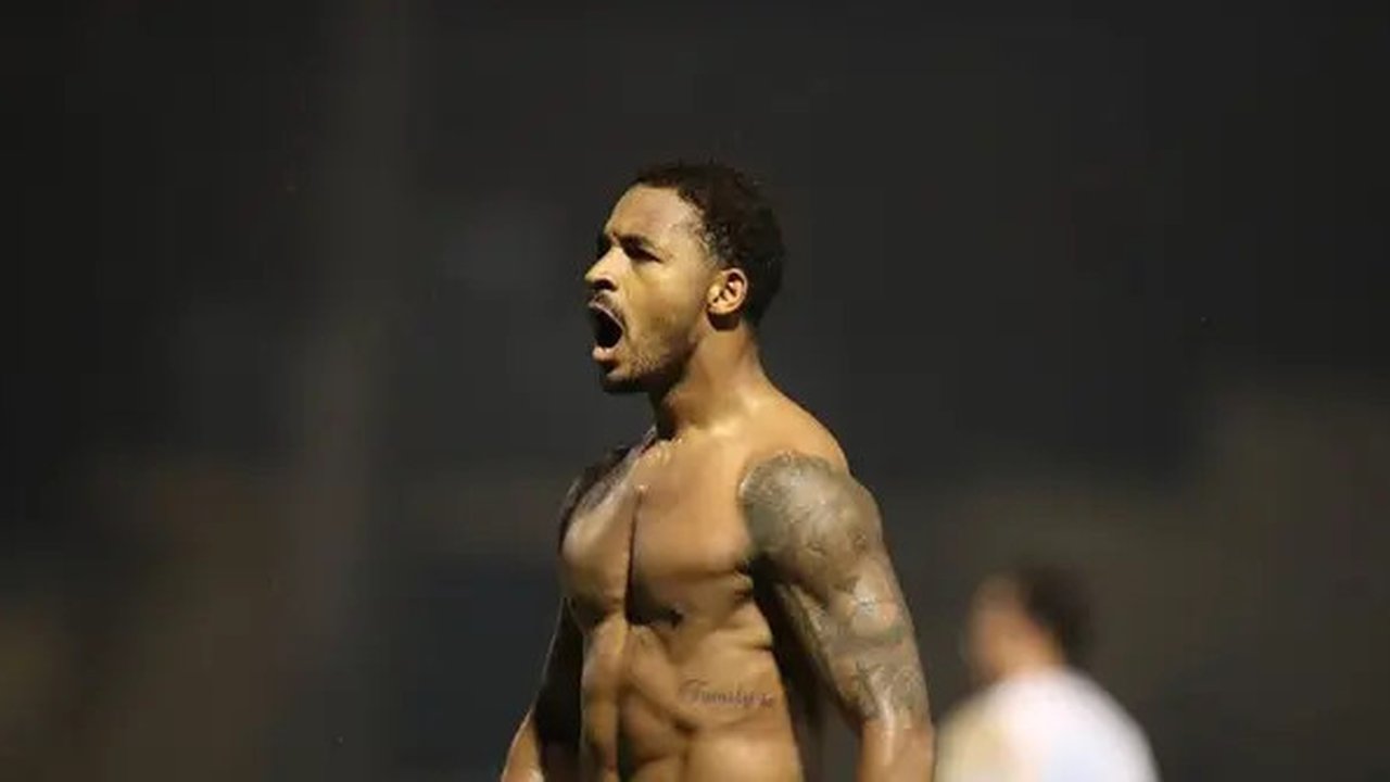 Calon striker naturalisasi Timnas Vietnam, Rafaelson. (Dok. Nam Dinh)