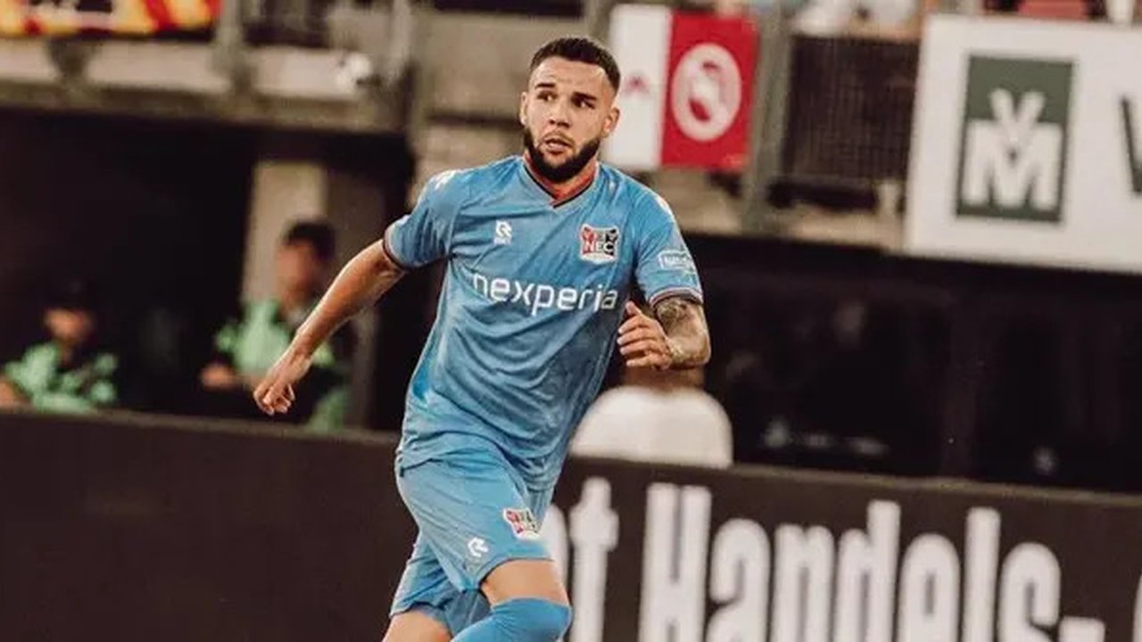 Aksi Calvin Verdonk bersama NEC Nijmegen di Eredivisie 2024/2025. (Instagram/c.verdonk)