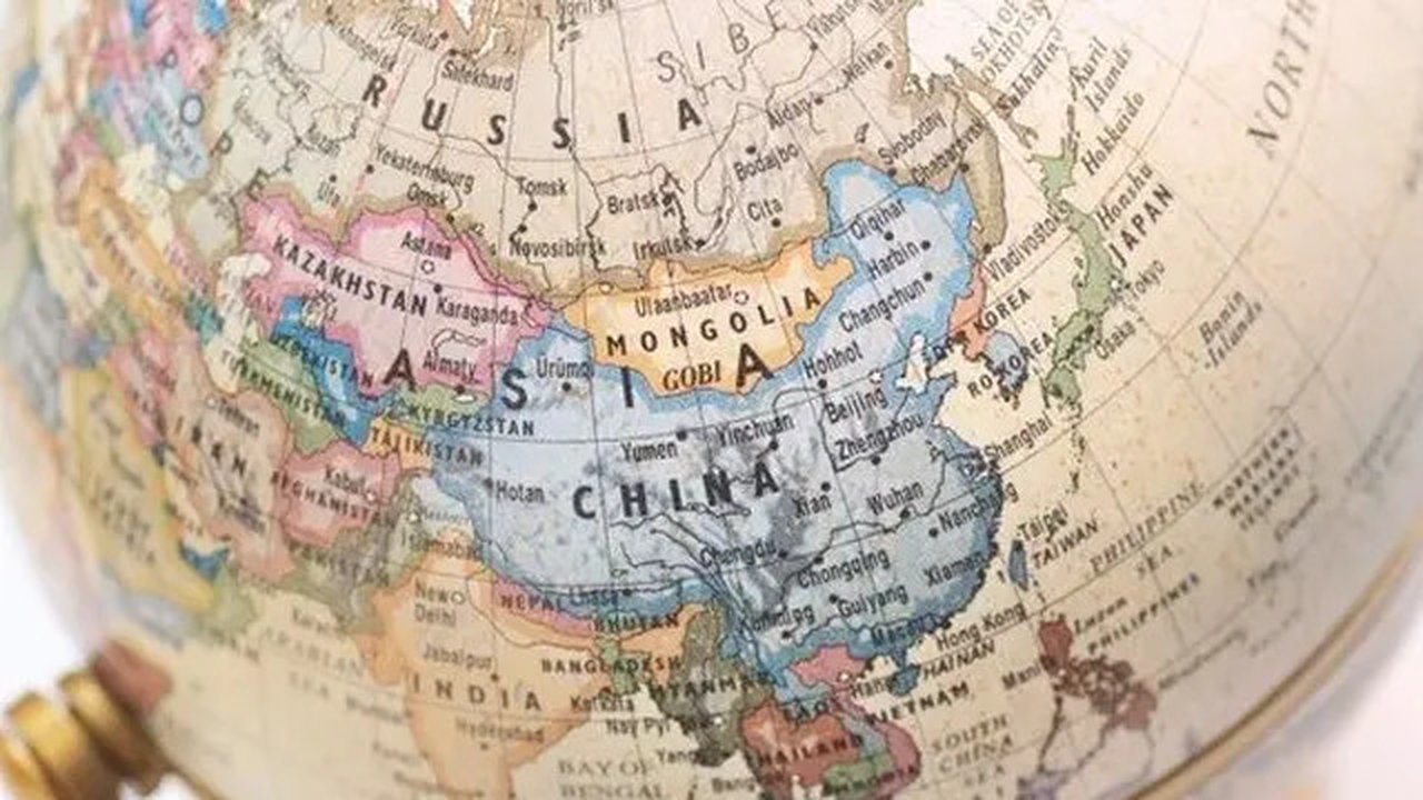 Ilustrasi peta dunia China. (Liputan6/AVCJ)