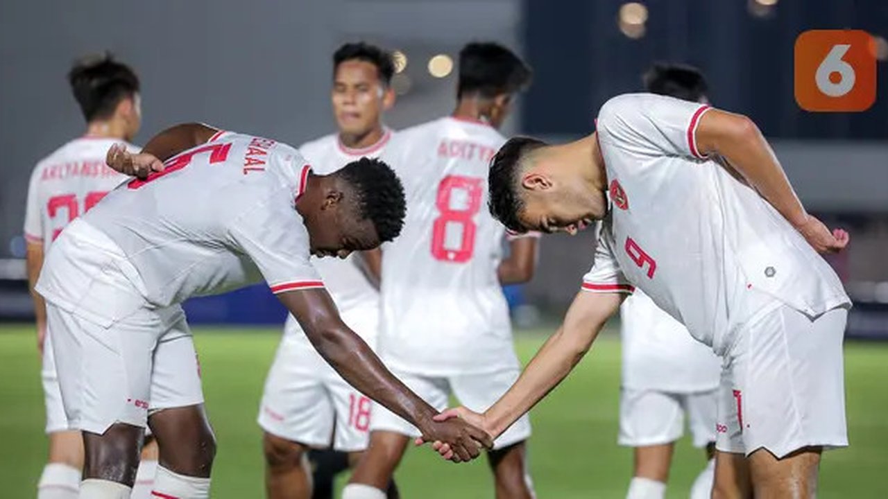 Timnas Indonesia U-20 meraih kemenangan 3-1 atas Timor Leste pada laga kedua Grup F kualifikasi Piala Asia U-20 2025 di Stadion Madya, Jakarta, Jumat (27/9/2024) malam WIB. Satu dari dua g