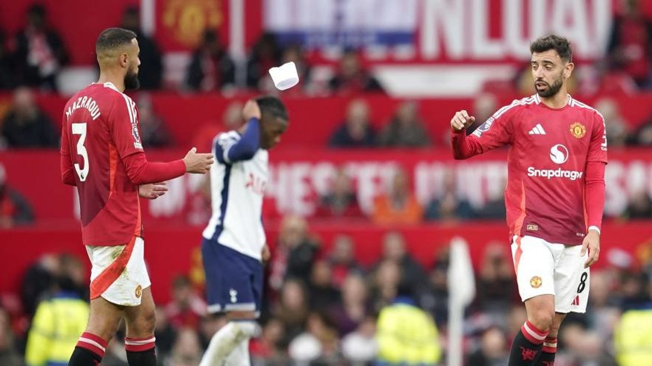 Kritik Pedas Paul Scholes untuk Buruknya Permainan MU: Kayak Gak Pernah Latihan!