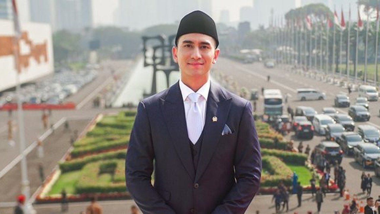 Verrell Bramasta Resmi Jadi Anggota DPR: Saya Sudah Milik Masyarakat!