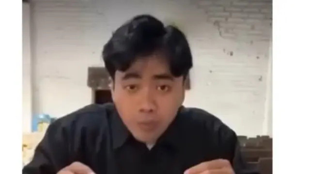Food Vlogger Kena Blacklist Usai Ulasannya yang Dianggap Menghina Warung Rawon, Berujung Permintaan Maaf. foto: Instageam @mood.jakarta