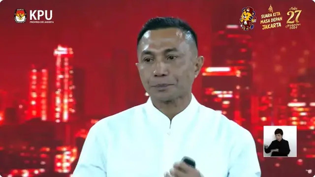 Calon Gubernur Jakarta (Cagub Jakarta) nomor urut 2 Dharma Pongrekun dalam debat perdana Pilkada Jakarta 2024, Minggu (6/10/2024) di JIExpo Kemayoran, Jakarta Pusat. (YouTube KPU Provinsi