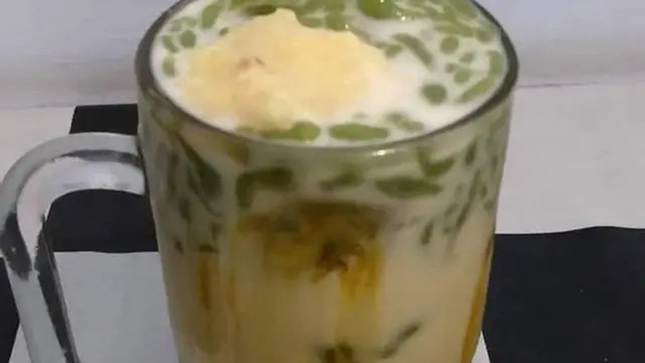 Dawet Ayu Banjarnegara. (dok. Instagram @bakul.esdawet/https://www.instagram.com/p/CNEjNngFudn/)