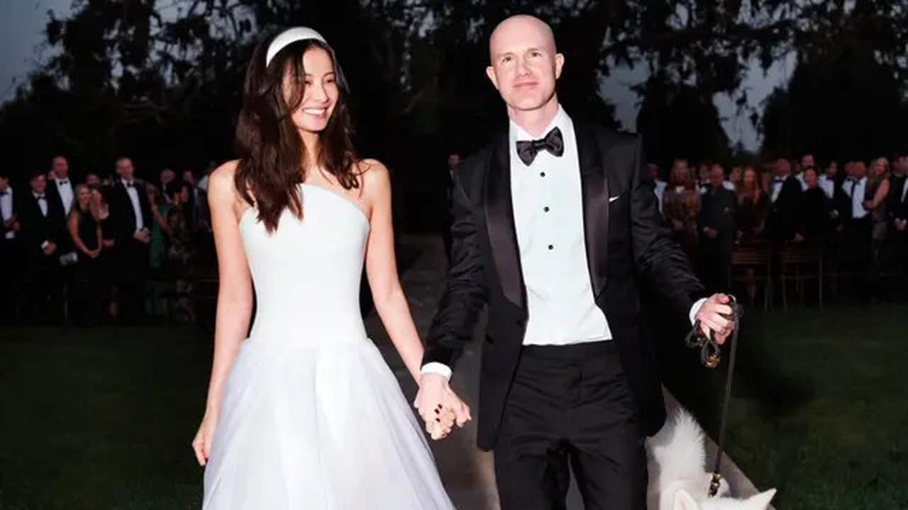 Potret Brian Armstrong dan Angela Meng (Dok/X @brian_armstrong)