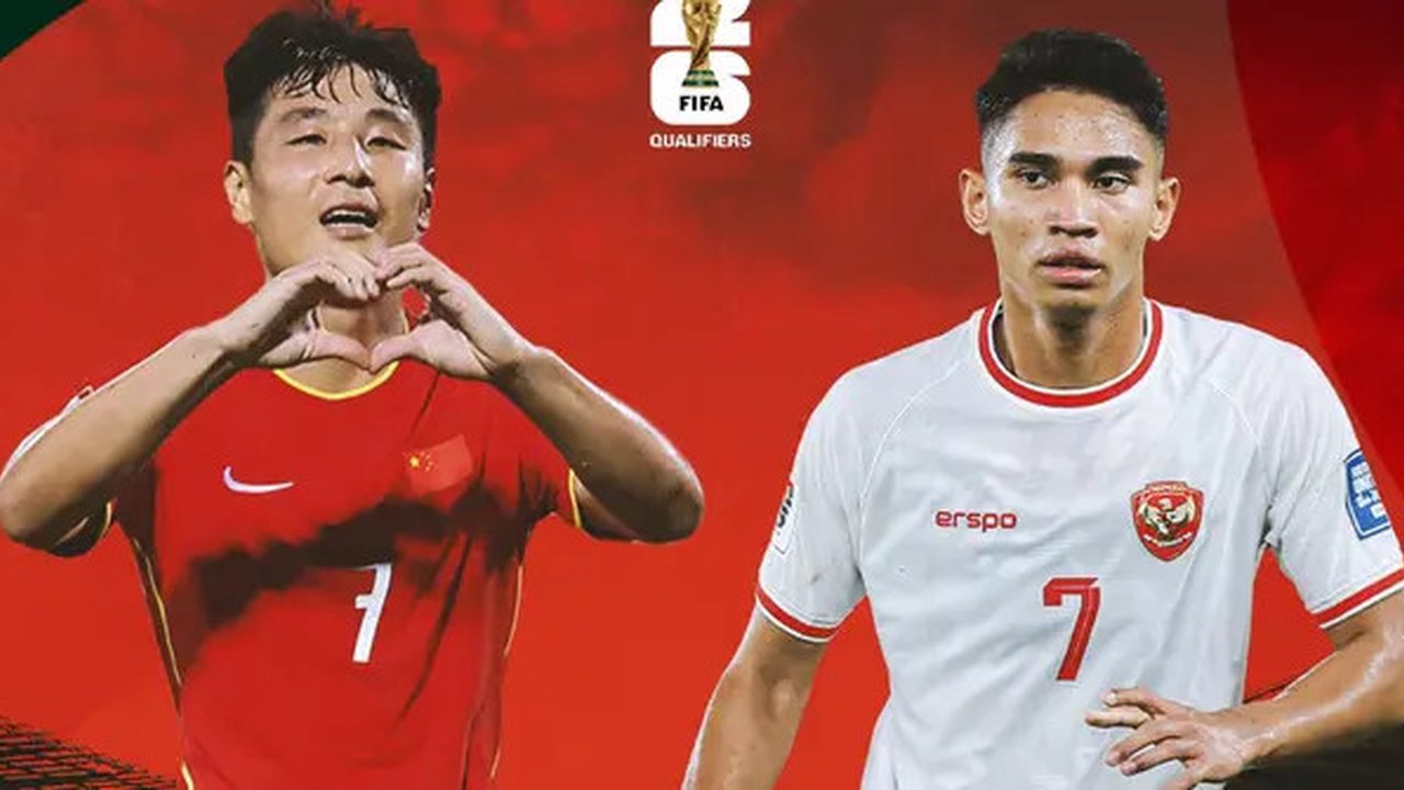 Kualifikasi Piala Dunia 2026 - China Vs Timnas Indonesia - Wu Lei Vs Marselino Ferdinan (Bola.com/Adreanus Titus)