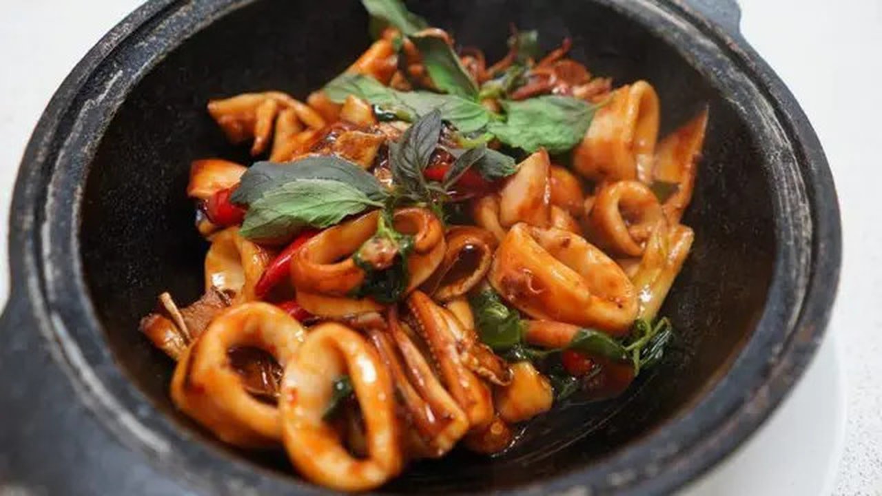 Oseng Cumi Kecap Kemangi. (Dok. Masakapahariini)