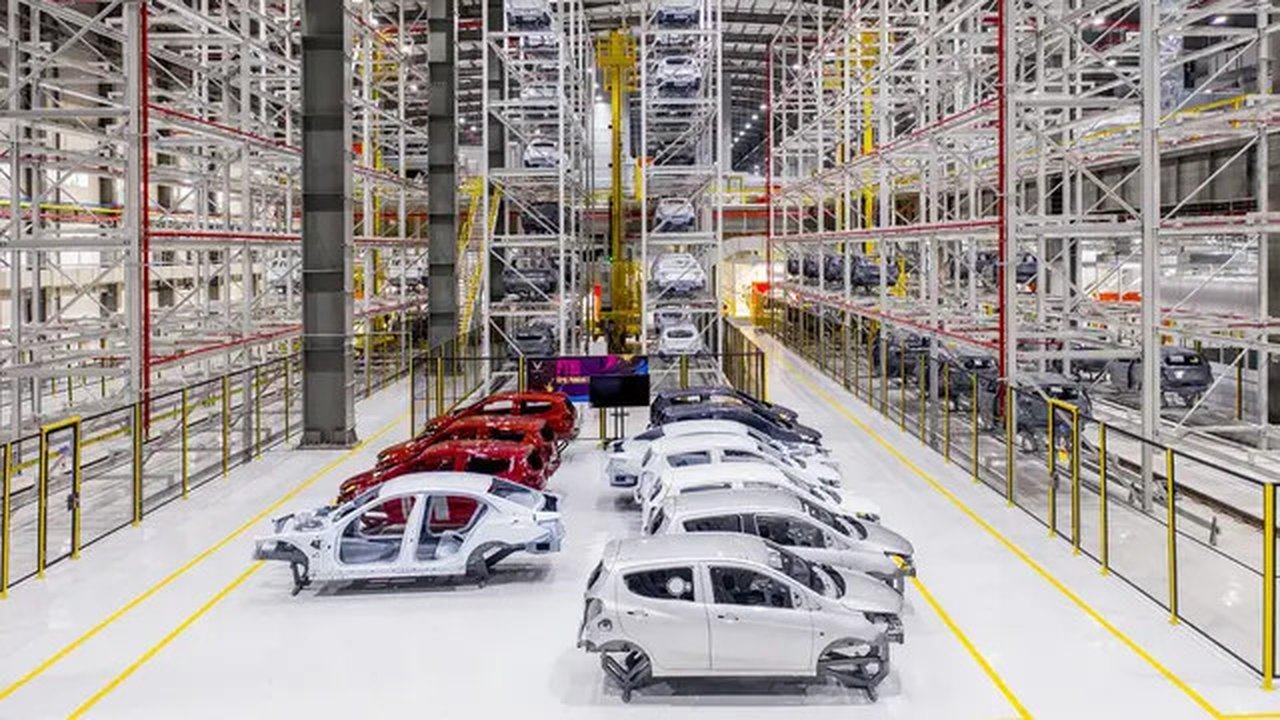 Produsen Mobil Listrik Vietnam, VinFast menjanjikan investasi sebesar USD 1,2 miliar atau setara dengan Rp18 miliar di Indonesia (dok: VinFast)
