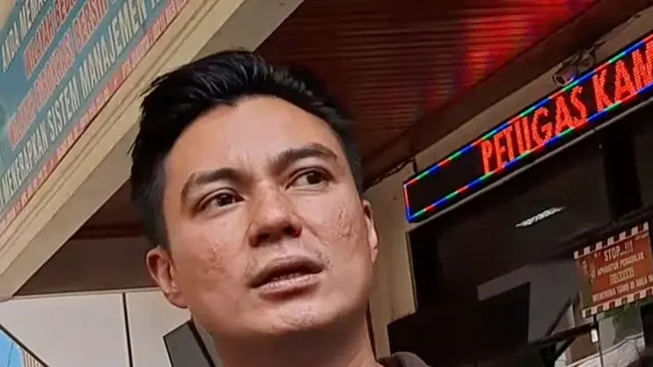 Akhirnya Baim Wong merespons aksi pengacara Paula Verhoeven yang minta bukti kliennya selingkuh. Baim Wong janji semua bukti dibuka di ruang sidang. (Foto: Dok. YouTube Intens Investigasi)