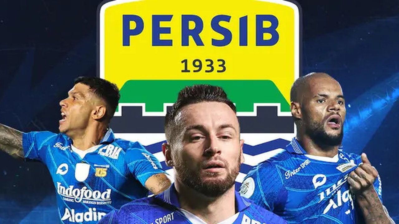 Persib Bandung - Ciro Alves, Marc Klok, David da Silva (Bola.com/Adreanus Titus)