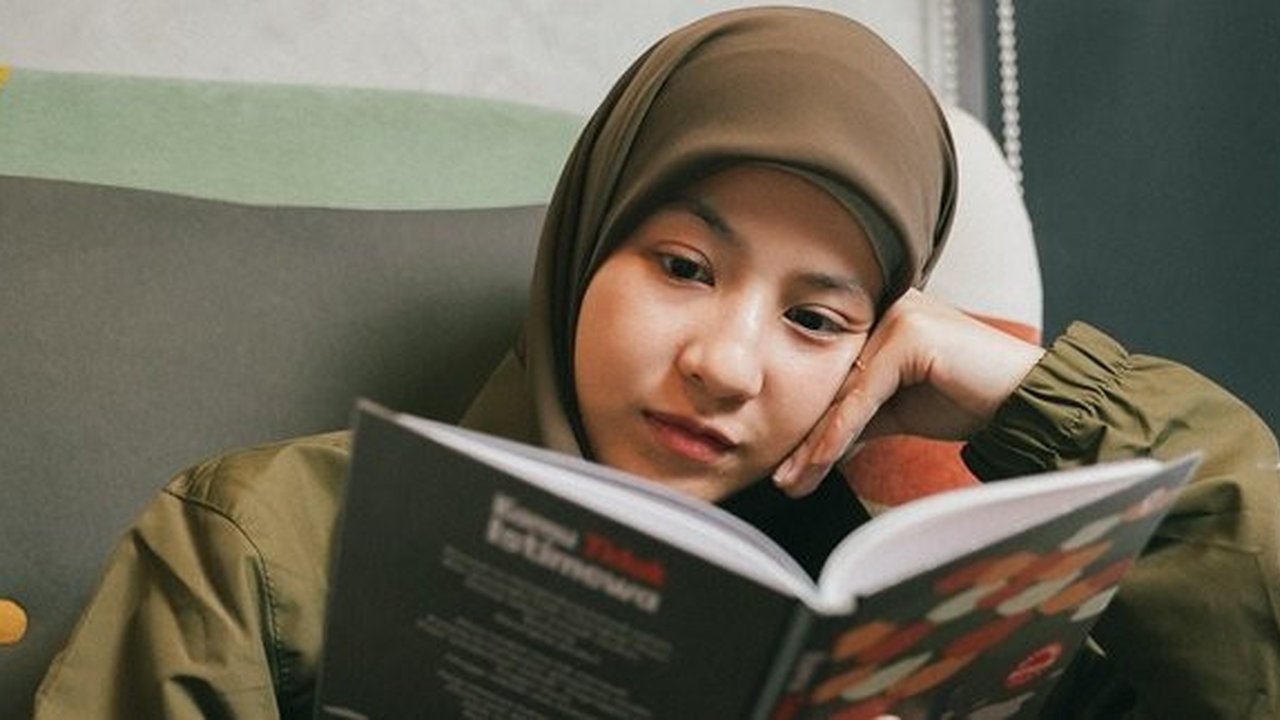Desta Dukung Penuh Natasha Rizky Jadi Penulis, Bukunya Siap Go Internasional di Jepang