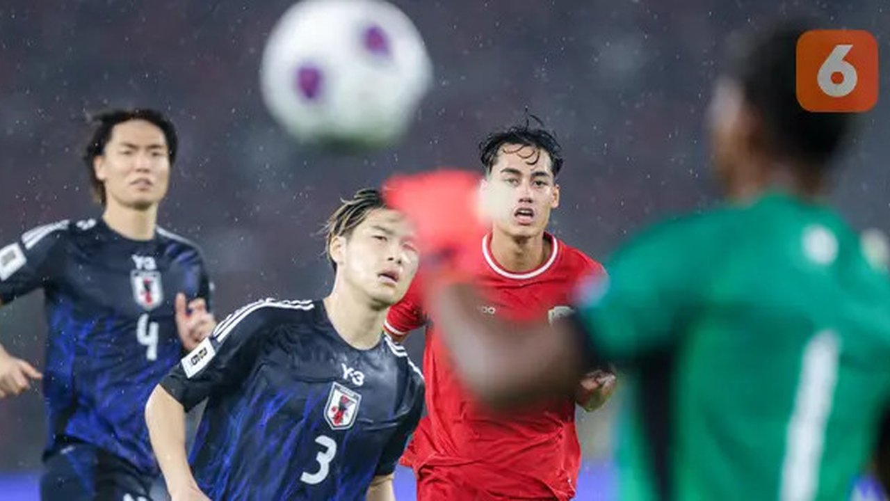 Pemain Timnas Indonesia, Rafael Struick, saat melawan Jepang pada Kualifikasi Piala Dunia 2026 Zona Asia di Stadion Gelora Bung Karno, Senayan, Jakarta, Jumat (15/11/2024) malam WIB. (Bola