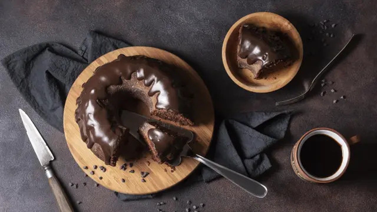 Cara membuat puding coklat susu (foto: Freepik)