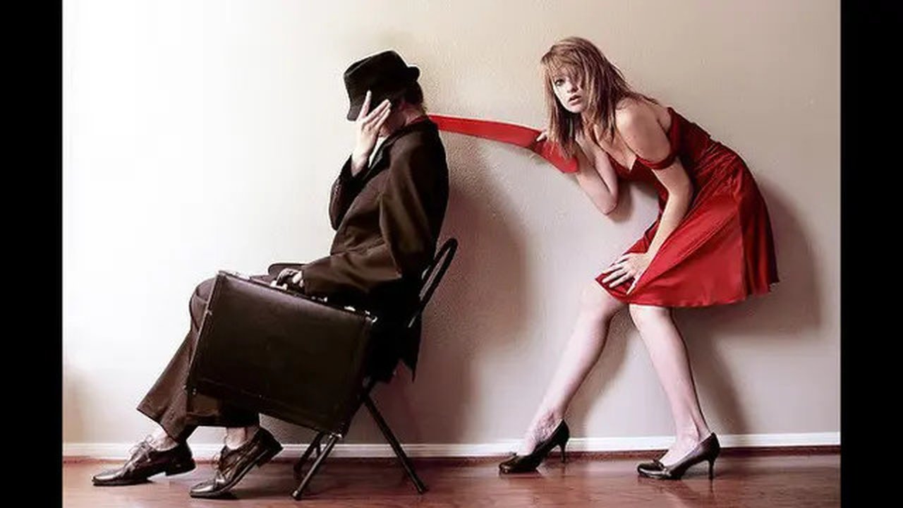 Yakin bahwa seseorang menyukai dirinya, walau sesungguhnya tidak. Itulah kondisi yang disebut Erotomania.