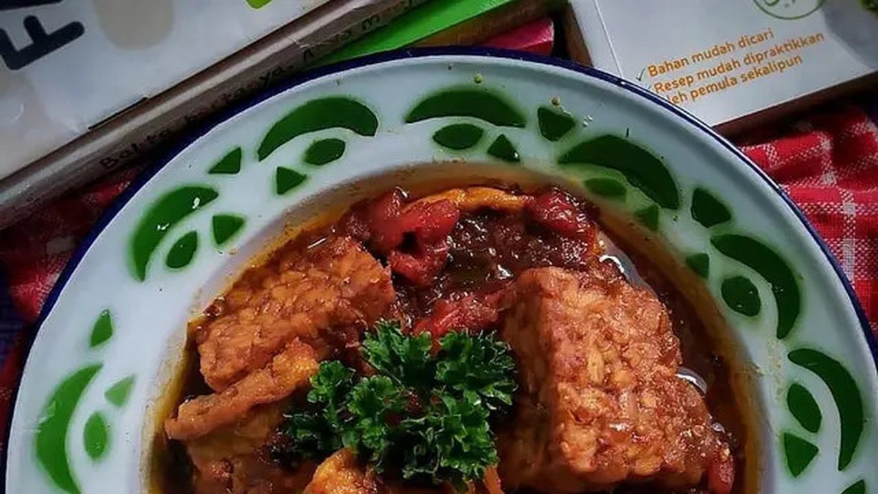 Sepiring semur tahu. (Liputan6.com/IG/tataa_9)