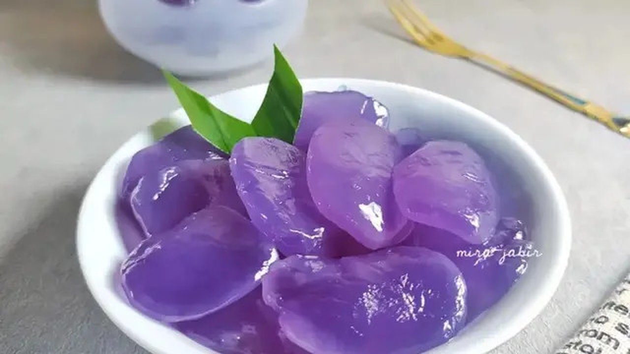 Manisan kolang-kaling Bunga Telang. (dok. Cookpad/@Mira_Jabir)