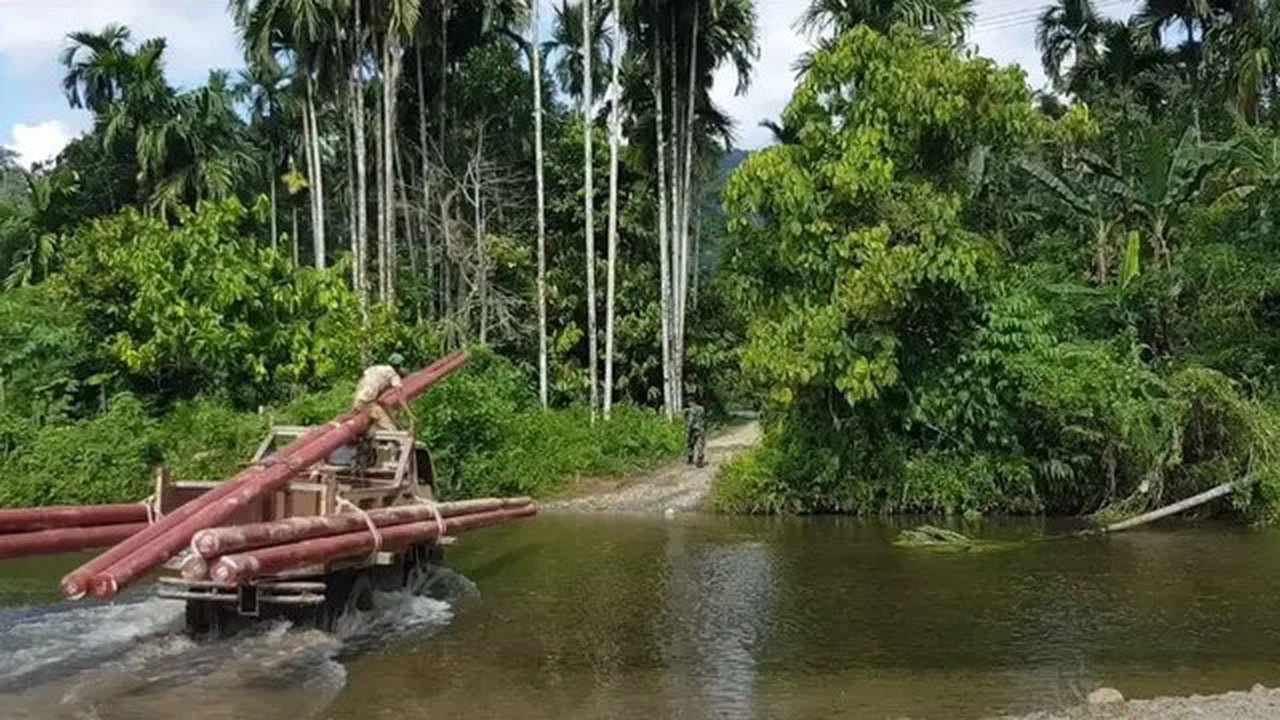 PLN mengajukan PMN 2025 untuk kelistrikan daerah terpencil. (Foto: PLN)