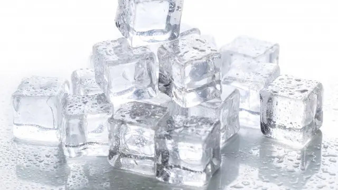 Ilustrasi Es Batu Credit: pexels.com/pixabay