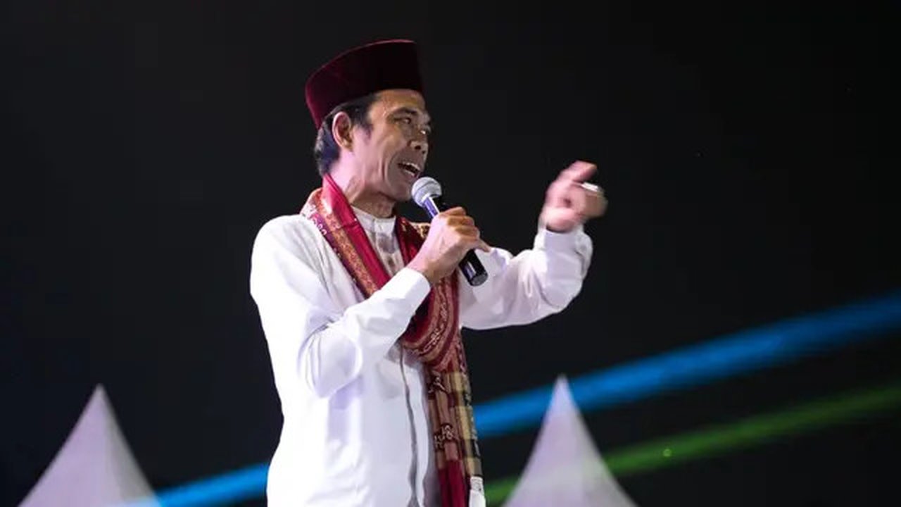 Di depan 20 ribu jemaah di alun-alun sirkuit Reka Vida Bekasi, Minggu (4/6/2023), ustaz Abdul Somad berkhotbah soal 