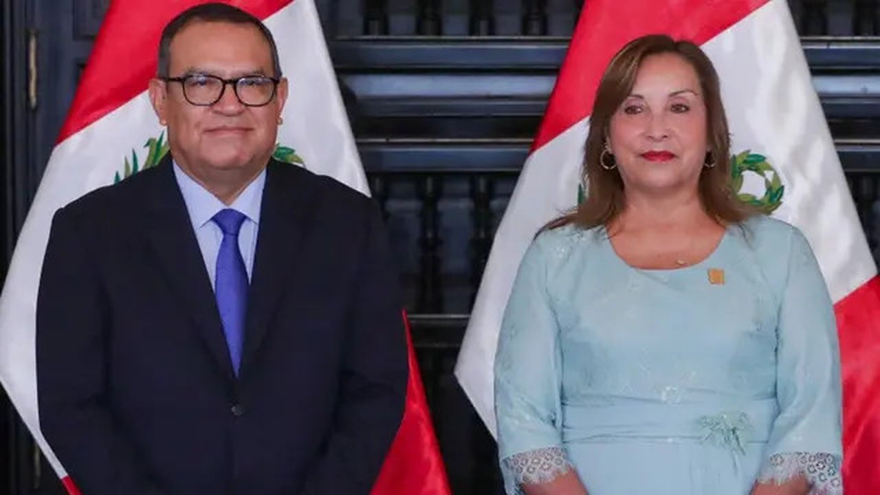 Rumah Presiden Peru Dina Boluarte Digeledah dan Diminta Mundur Gara-gara Jam Tangan Rolex.  (JUAN PABLO AZABACHE/AFP)
