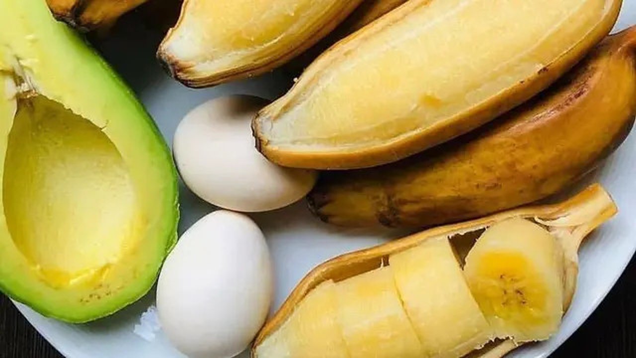Cara Rebus Pisang Kepok yang Hemat Gas, Cerah dan Anti Hitam (Credit: Instagram/@zaidulakbar.dokter.herbal)