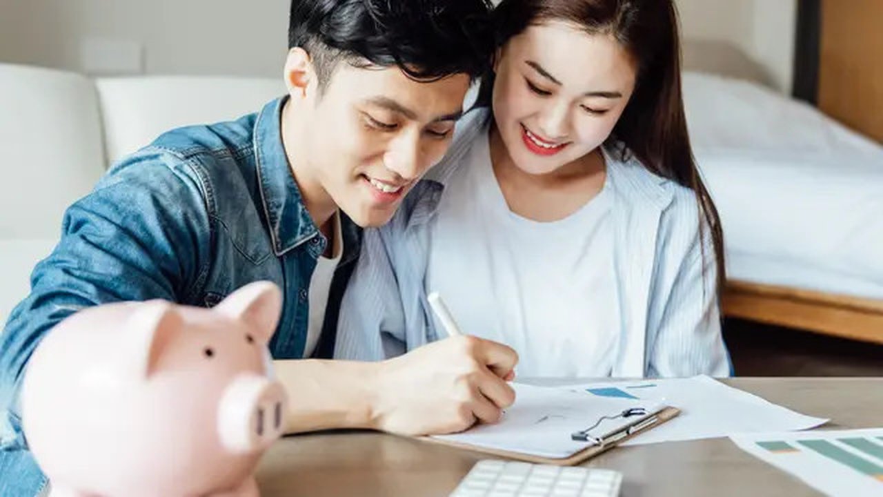 Cara Membedakan Cinta Tulus dan Palsu, Hindari Tanda Rasa Cinta yang Penuh Kepalsuan (foto: Pinterest/Freepik).