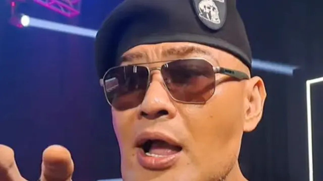 Deddy Corbuzier sebut putusan Miftah Maulana dari jabatan Utusan Khusus Presiden Bidang Kerukunan Beragama dan Pembinaan Sarana Keagamaan tepat. (Foto: Dok. YouTube Intens Investigasi)