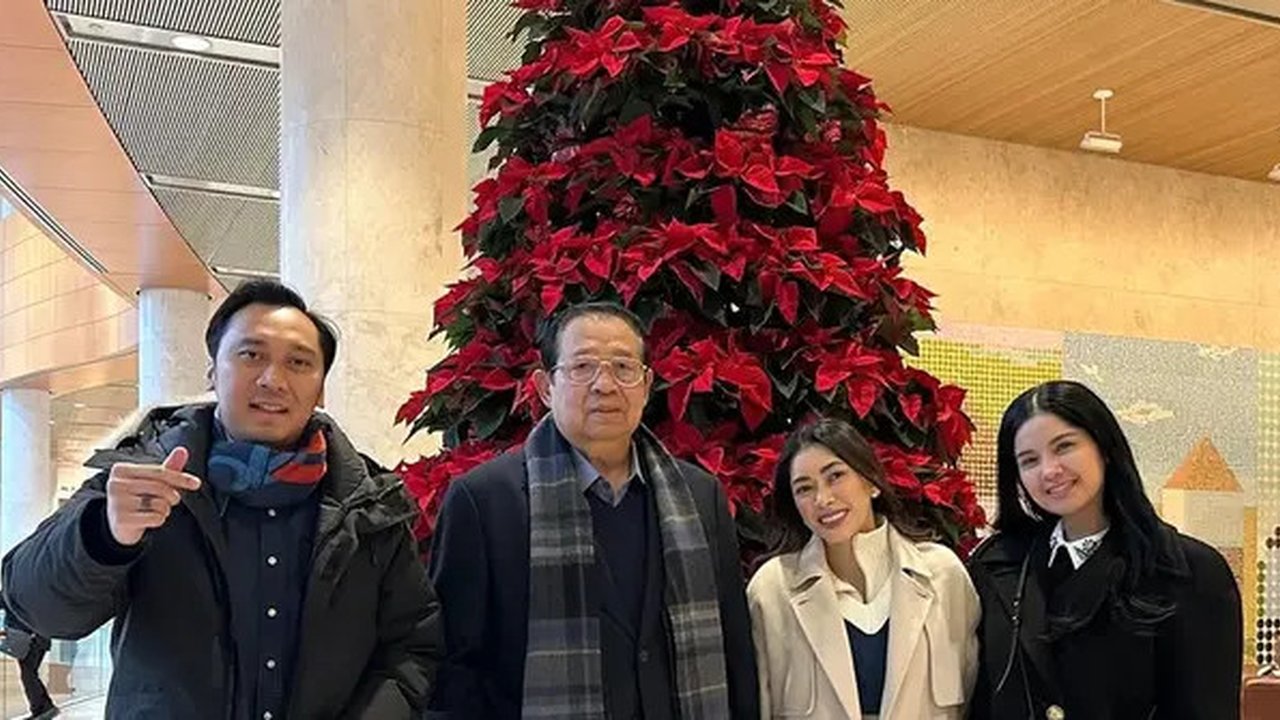Lihat di sini tampilan menantu SBY, Annisa Pohan dan Aliya Rajasa di Amerika Serikat. [@ibasyudhoyono].