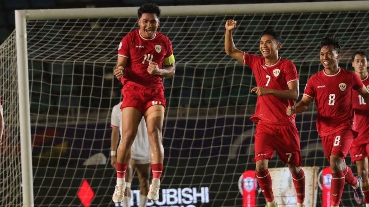 Reaksi Maarten Paes Lihat Gol Asnawi Berkat Lemparan Jauh Pratama Arhan