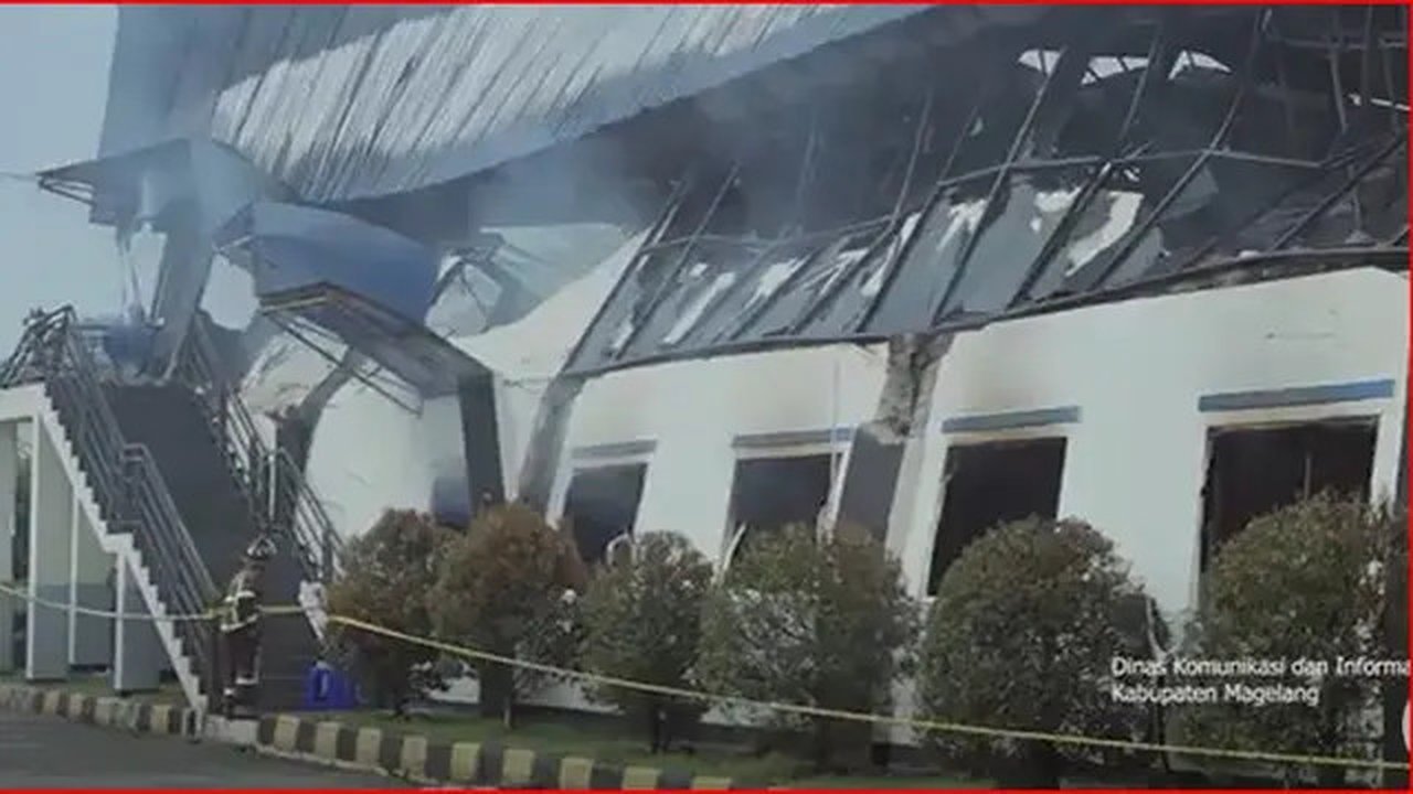Kebakaran pabrik garmen di Magelang