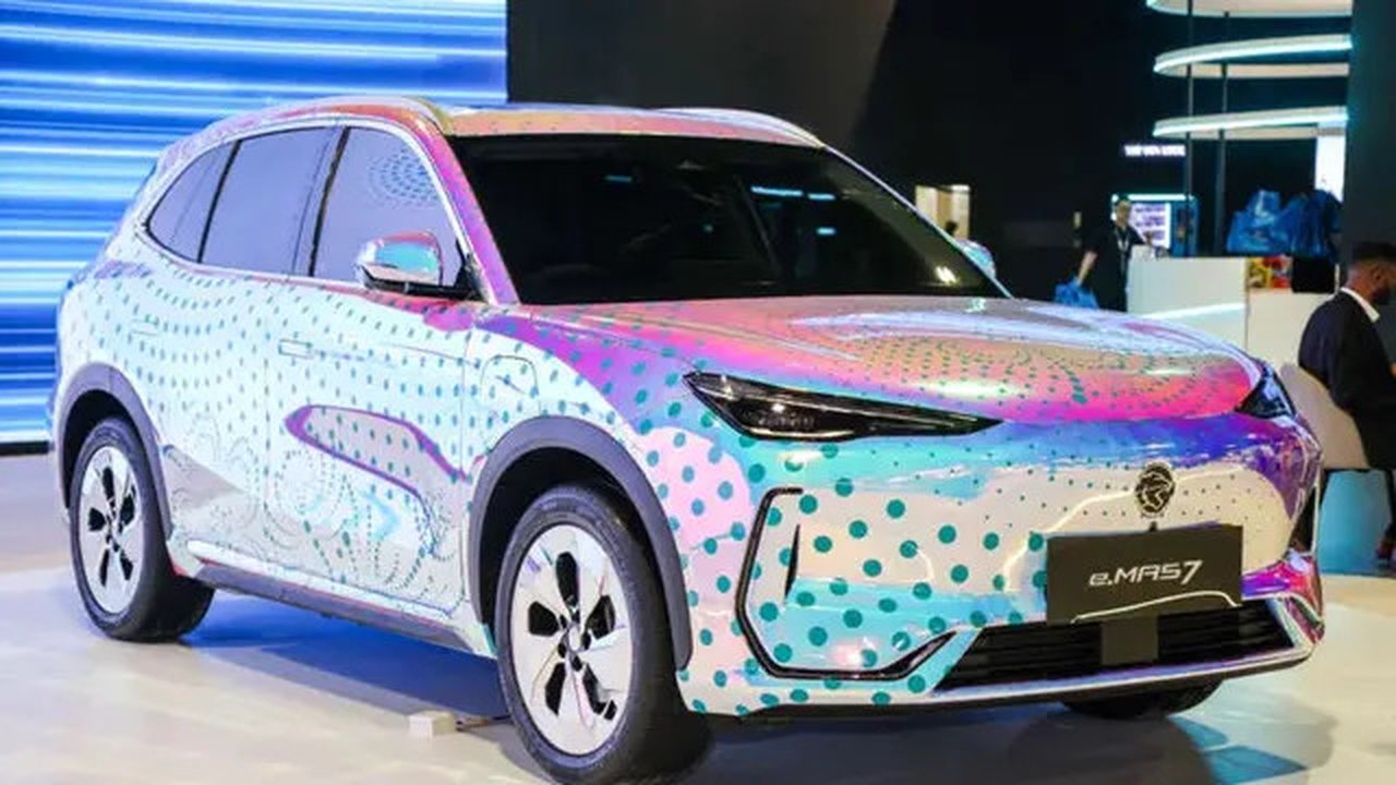 Proton eMas 7 mejeng di ajang KLIMS 2024. (Paultan/ Rendy Yansah)