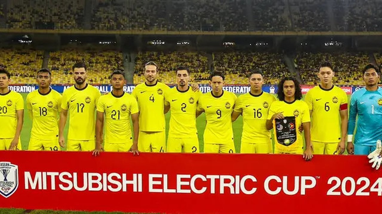 Timnas Malaysia jelang pertandingan melawan Timor Leste di Grup A Piala AFF 2024 di Stadion Nasional Bukit Jalil, Rabu (11/12/2024). (Bola.com/FAM)