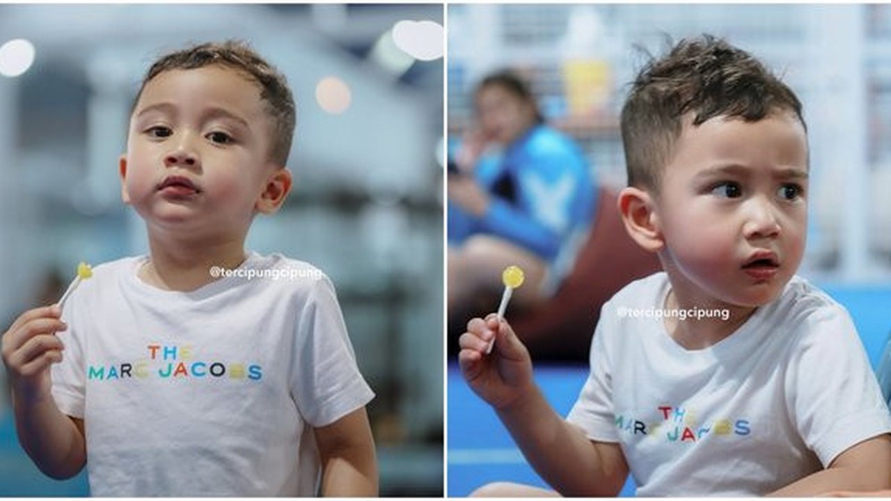5 Potret Cipung dengan Lolipop di Tangan, Ekspresi Lucunya yang Sukses Curi Perhatian