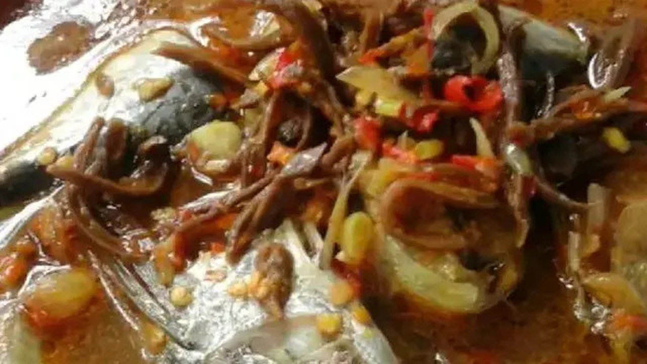 Kuliner Khas Sulbar Bau Peapi