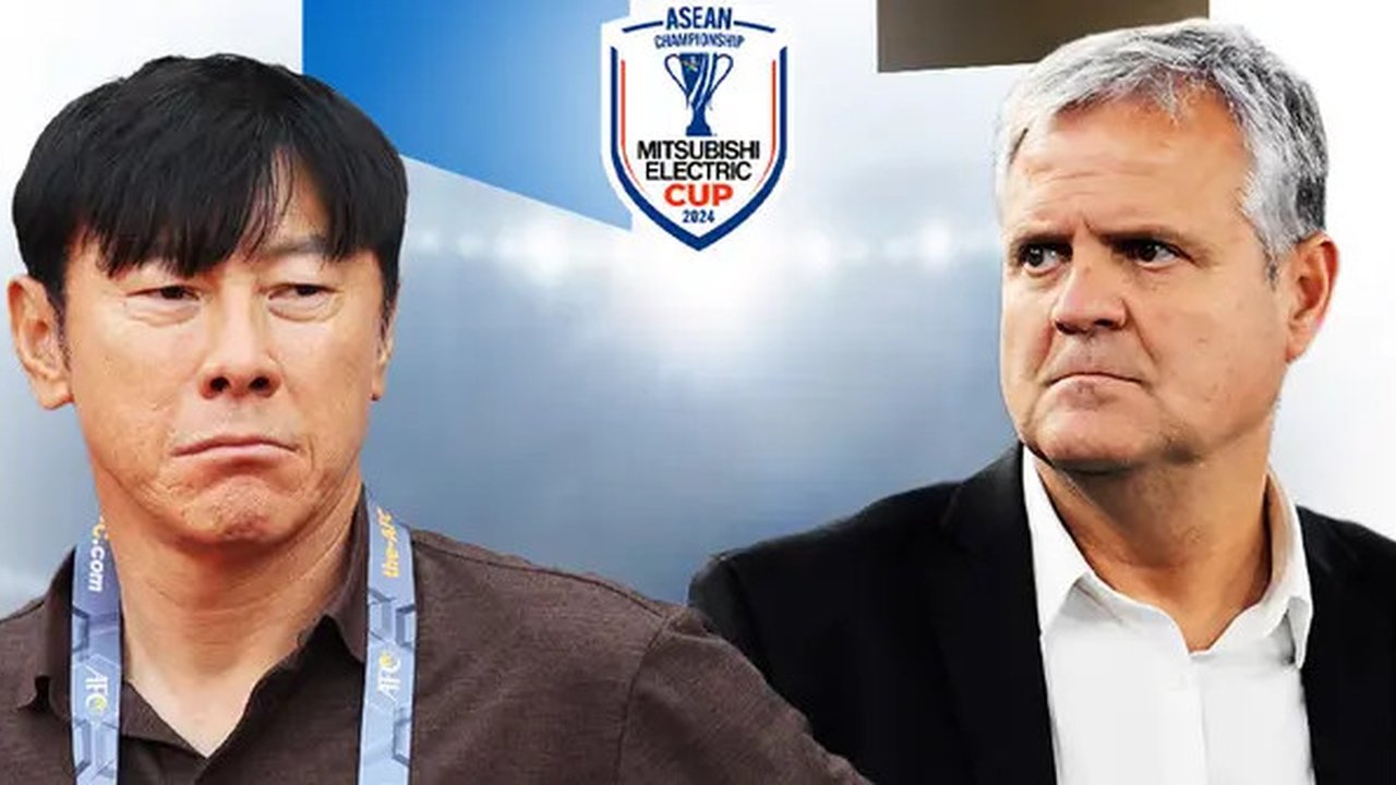 Piala AFF 2024 - Timnas Indonesia Vs Filipina- Duel Pelatih: Shin Tae-yong Vs Albert Capellas (Bola.com/Adreanus Titus)