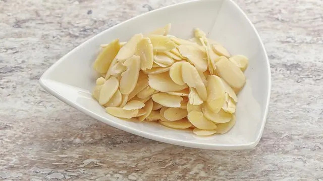 Ilustrasi almond slice. (Foto: Freepik)