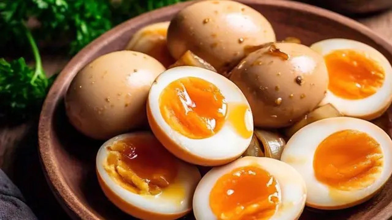 Telur Bacem by Meta AI