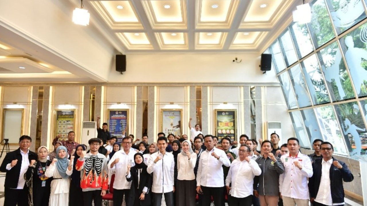 Deputi Bidang Pemberdayaan Pemuda Kementerian Pemuda dan Olahraga (Kemenpora) RI Asrorun Ni&rsquo;am Sholeh mengatakan akan memprioritaskan program-program ...