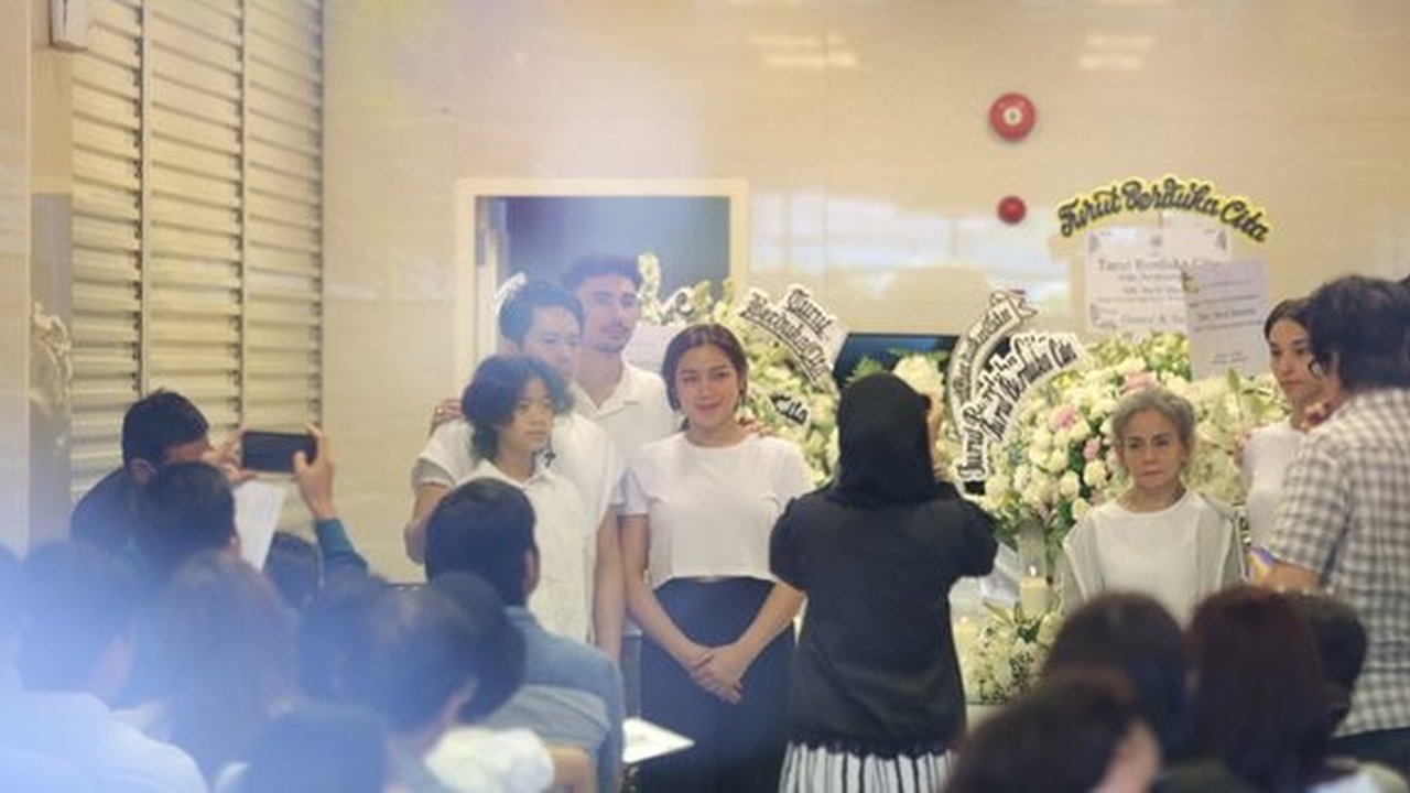 Jessica Iskandar Kenang Sang Ayah: Papa Orang Baik, Banyak yang Mengingat Kebaikannya