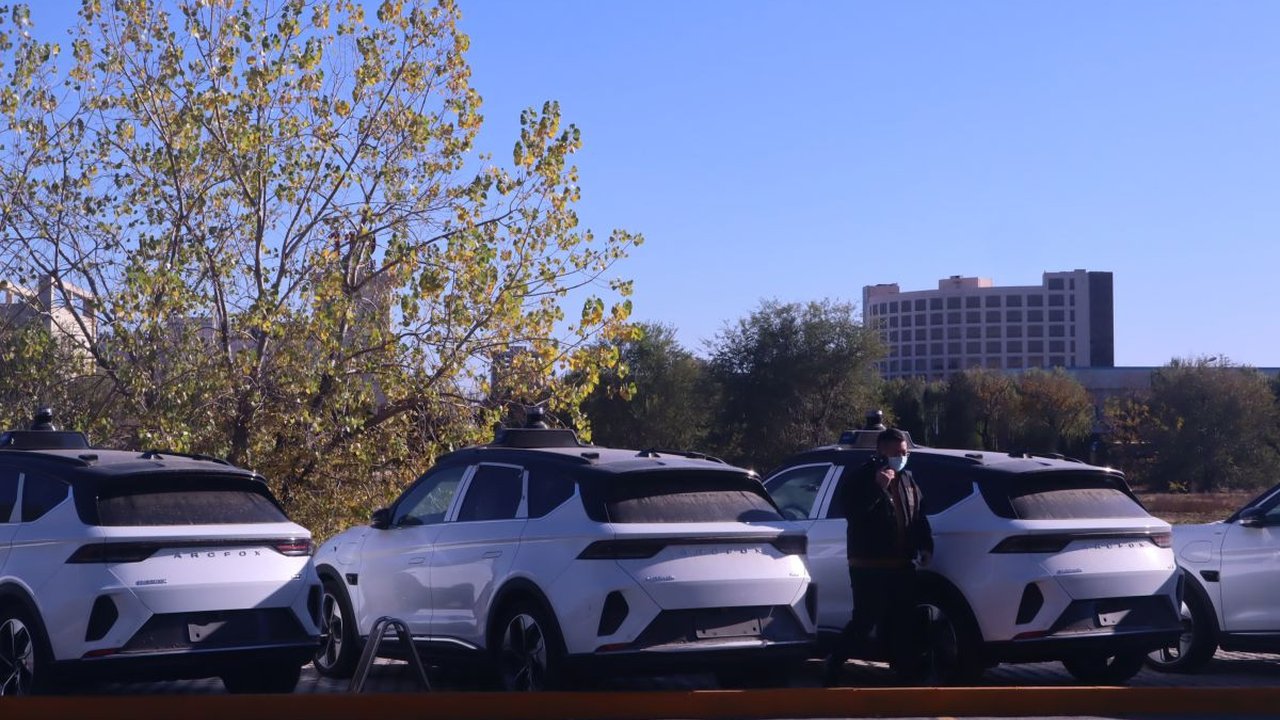 Beijing Memimpin Inovasi Kendaraan Otonom di China