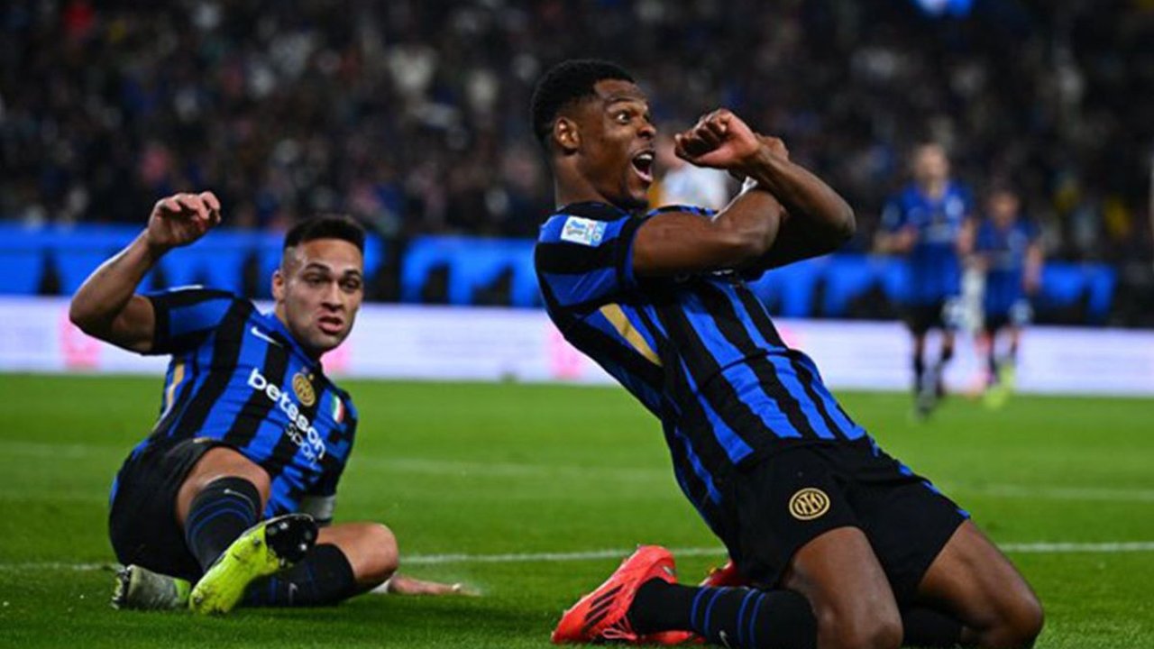 Inter Milan melaju ke final Piala Super Italia (Supercoppa Italiana) 2024 setelah menghajar Atalanta 2-0 dalam pertandingan semifinal yang berlangsung di ...