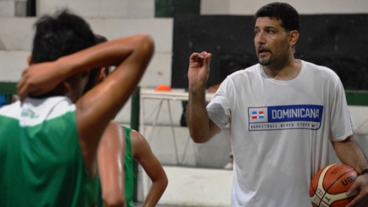 Dewa United Banten (DUB) optimistis menjuarai Indonesian Basketball League (IBL) 2025 yang dimulai pada 11 Januari karena memiliki jajaran pelatih mumpuni, ...