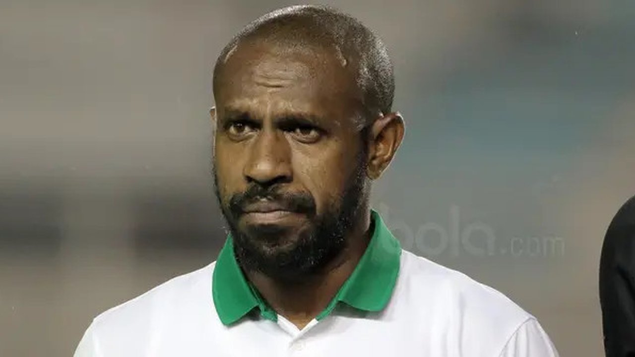 Boas Solossa, Timnas Indonesia. (Bola.com/Nicklas Hanoatubun)