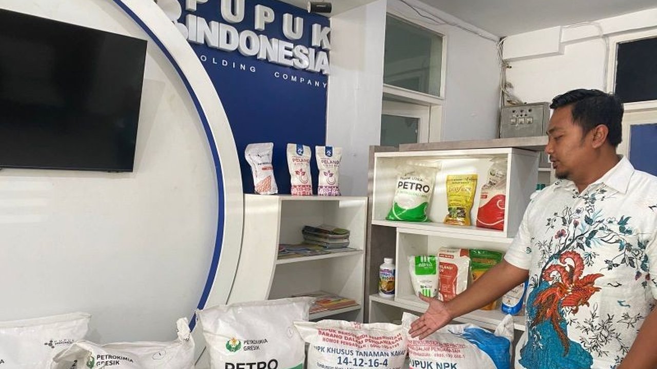 Pemerintah meningkatkan kuota pupuk organik di Sulawesi Selatan secara signifikan pada 2025 untuk mendukung swasembada pangan dan pertanian berkelanjutan, dengan fokus pada edukasi petani dan pemupukan berimbang.