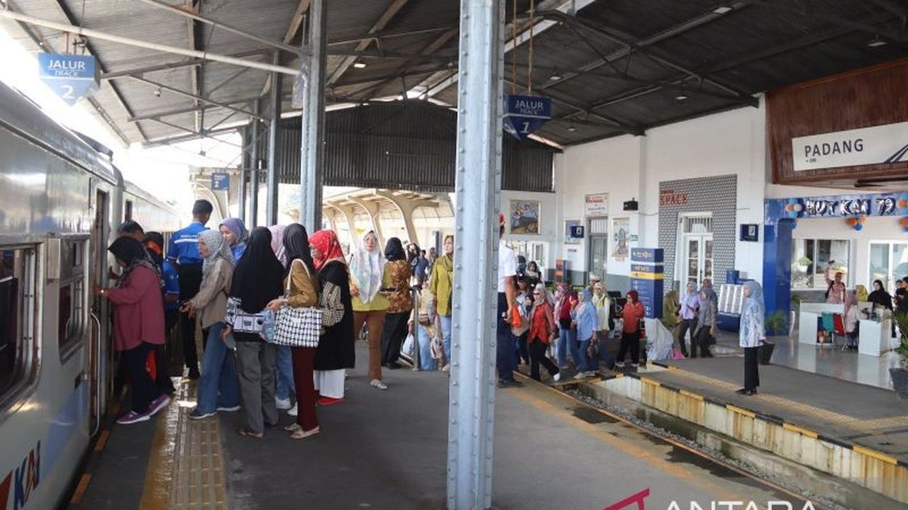 KAI Divre II Sumbar menambah frekuensi perjalanan KA Pariaman Ekspres mulai 1 Februari 2025, menjadi 10 perjalanan pulang pergi,  untuk meningkatkan pelayanan dan mengakomodasi peningkatan jumlah penumpang.