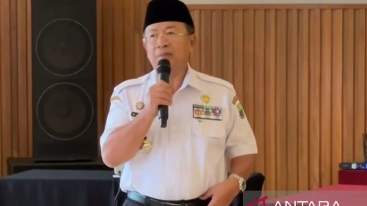 Pemerintah Kabupaten Cianjur gencar mendorong pemanfaatan lahan pekarangan untuk bercocok tanam guna menekan inflasi dan meningkatkan ketahanan pangan lokal, khususnya menjelang momen-momen dengan peningkatan kebutuhan.