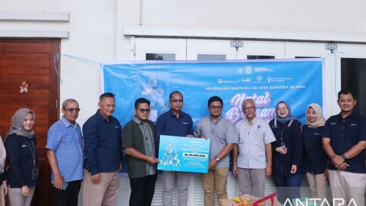 Empat BUMN di Sumatera Selatan, yaitu PT Semen Baturaja, PT Bukit Asam, PT Pupuk Sriwijaya, dan PT Hutama Karya,  bersama-sama menyalurkan bantuan senilai Rp50 juta berupa bahan pokok untuk dua panti asuhan di Banyuasin dan OKU.