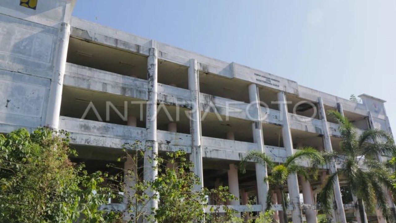 Pengadilan Negeri Mataram akan menggelar sidang perdana kasus korupsi pembangunan shelter tsunami di Lombok Utara pada 22 Januari, dengan dua terdakwa yang diduga menyebabkan kerugian negara mencapai Rp19 miliar.